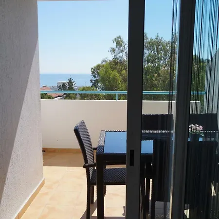 Apartament Oum Haram 66 *