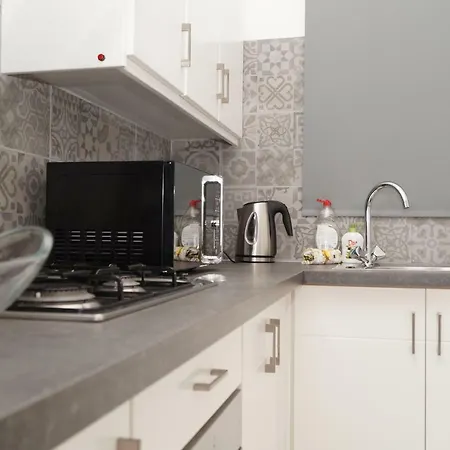 Oum Haram 66 Larnaca